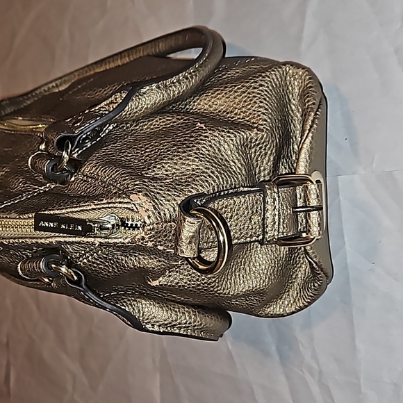 ANNE KLEIN Trinity Satchel in Brushed Gold Vegan Leather - Picture 4 of 14